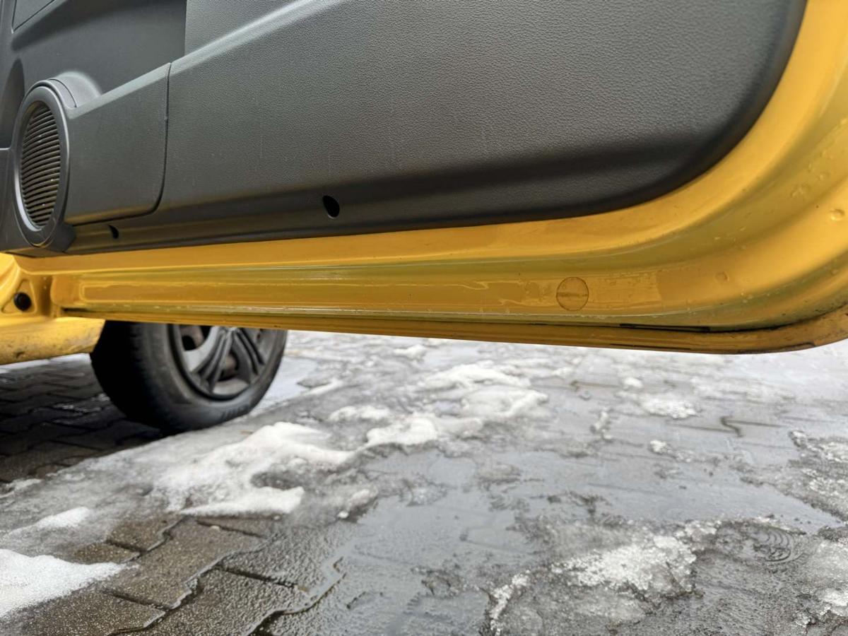 VW Fox original T&uuml;r vorn rechts LY1C Sonnengelb Rohbau Bj.2007